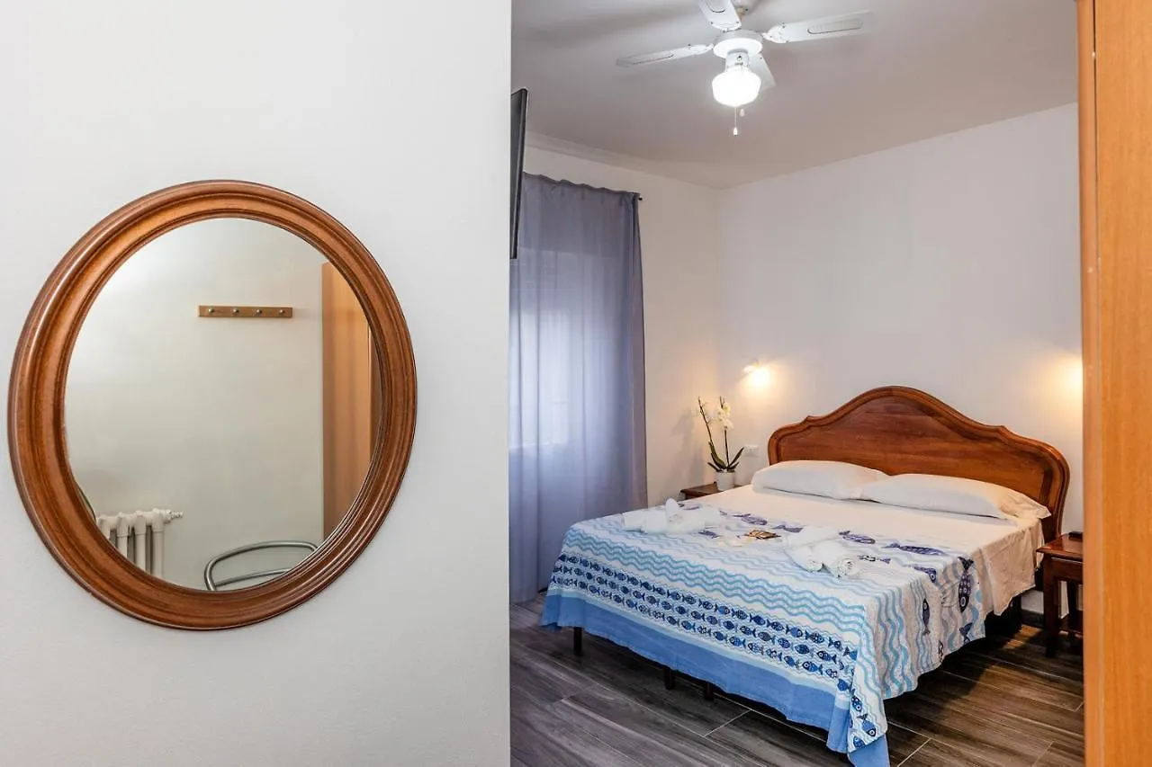 ** Hotel Albergo Oasi Finale Ligure Italie