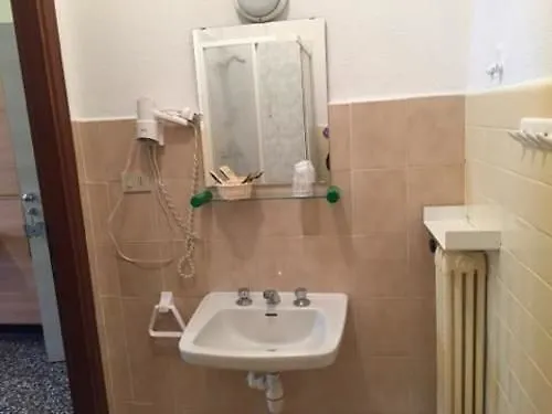 ** Hotel Albergo Oasi Finale Ligure Italie